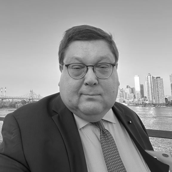 Dr Algirdas J. Lukoševičius